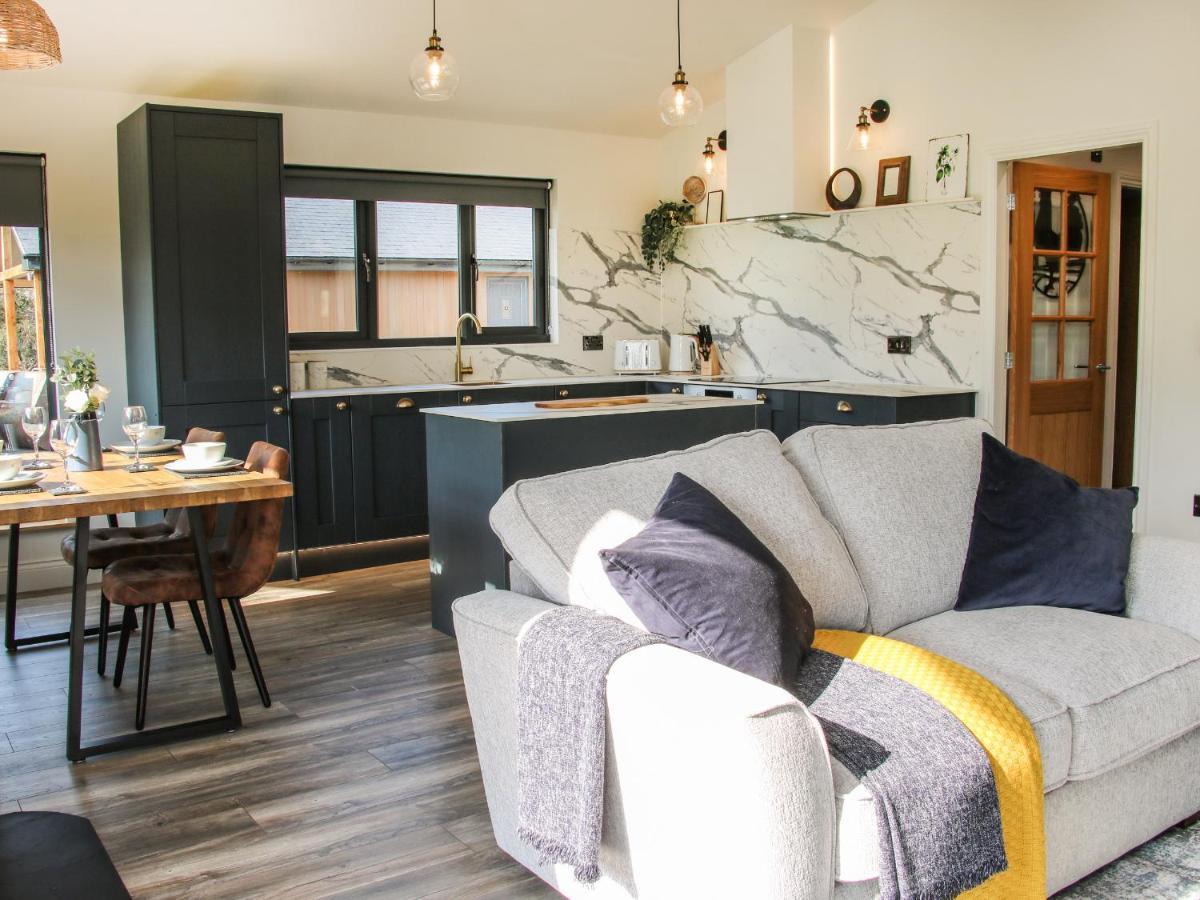 Meadow View Villa Meifod Екстериор снимка