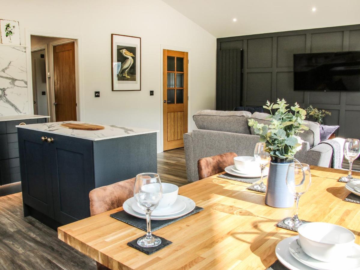 Meadow View Villa Meifod Екстериор снимка
