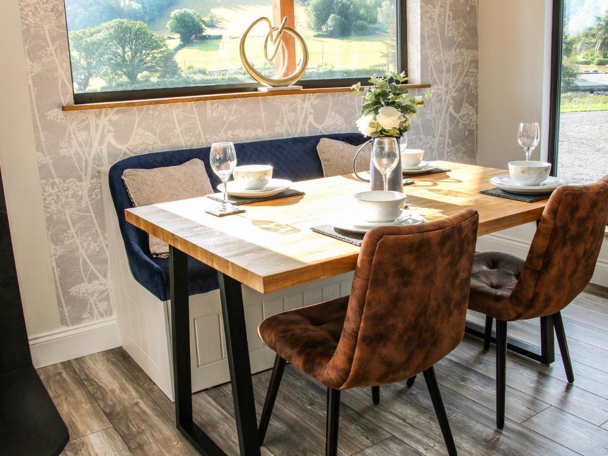 Meadow View Villa Meifod Екстериор снимка